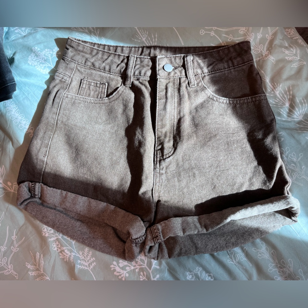 brown jean shorts